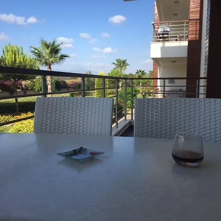 Agora *